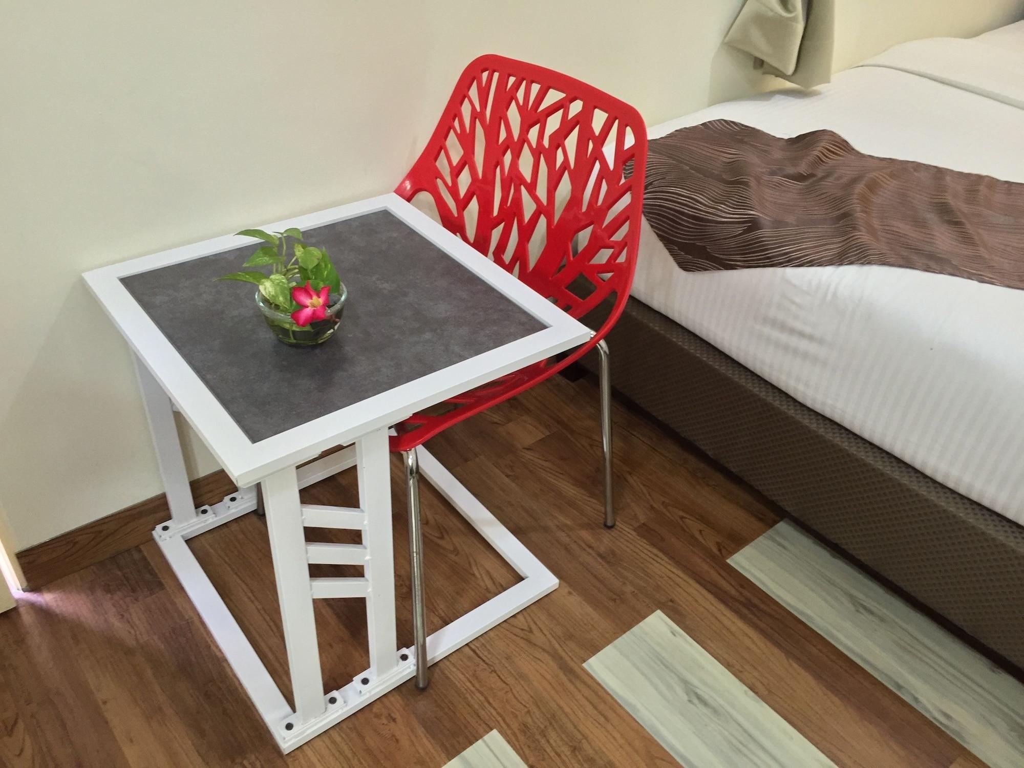 Tempat peranginan White 2*